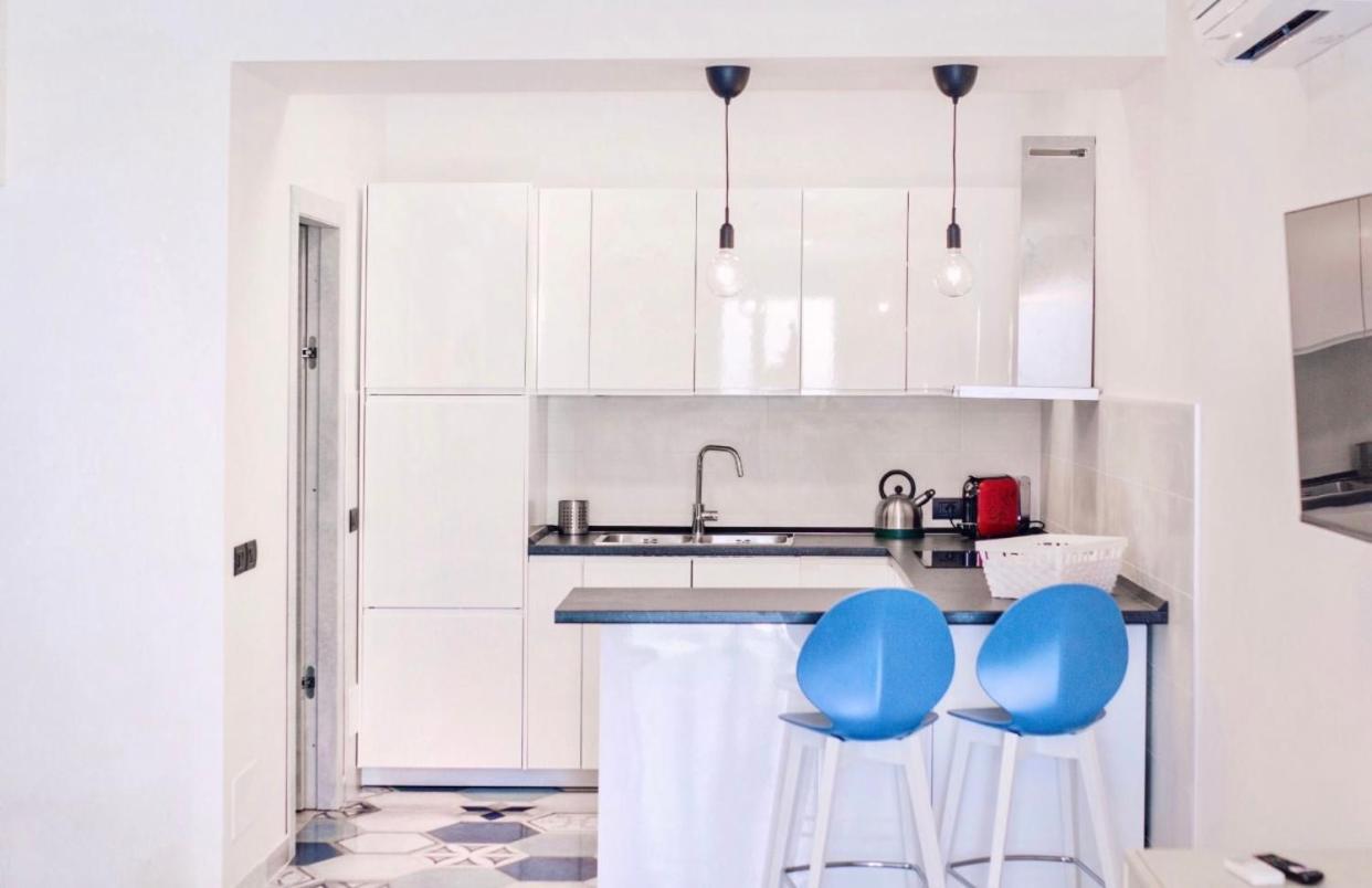 Suite Apartments Branco - Infinity Pool & Sea View - 5 Minuti Dal Centro Taormina Bagian luar foto